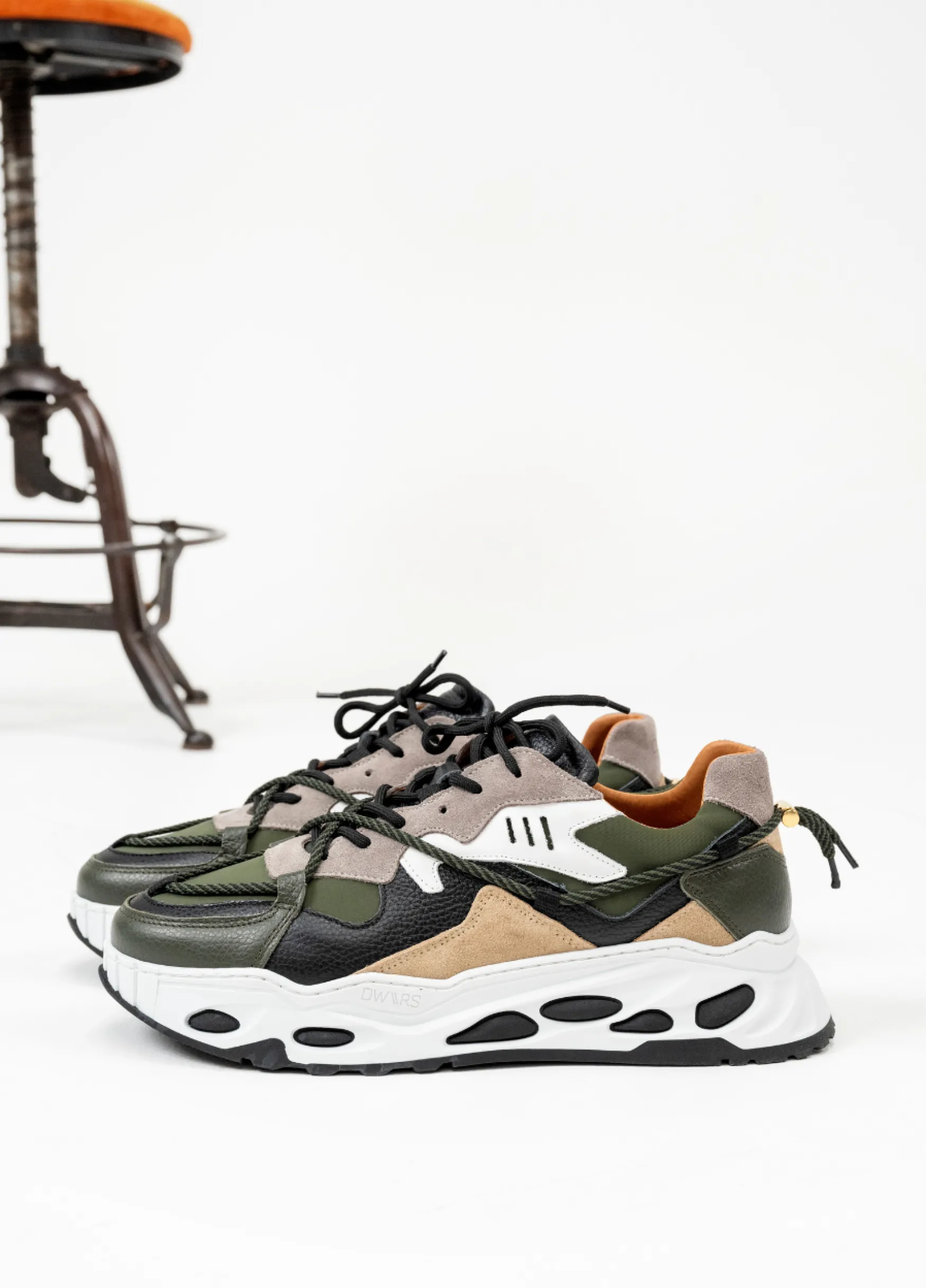 DWRS label SATURNUS MEN - Sneakers | Army / Black> Mannen